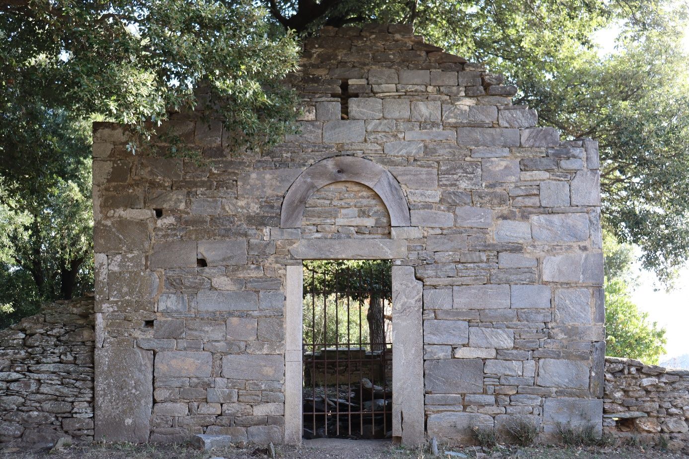 Ancienne église Saint-Côme et Saint-Damien - Photo 4